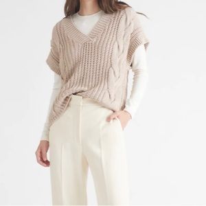 525 sweater new without tags. Tan color soft 100% cotton.